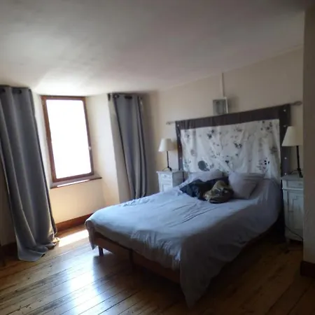 فيلة Maison Familiale Pour 8 Saint-Aventin