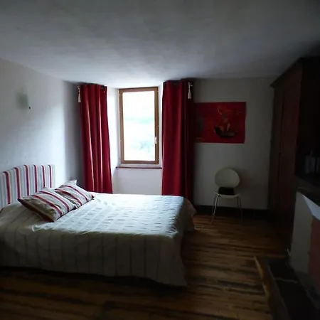 Maison Familiale Pour 8 Saint-Aventin